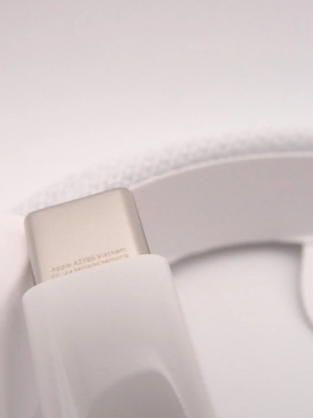 Apple USB‑C to USB‑C Braided Cable A2795 • 1m • OEM • Fast Charge 60W